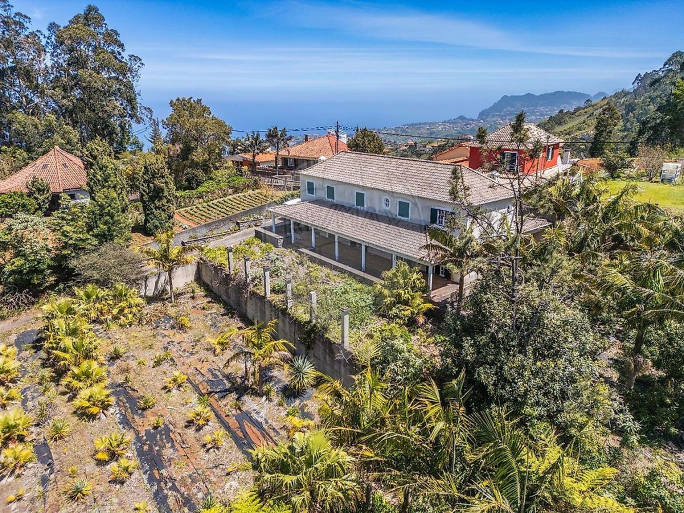 6 bedrooms House in Santana, Portugal No. 28506