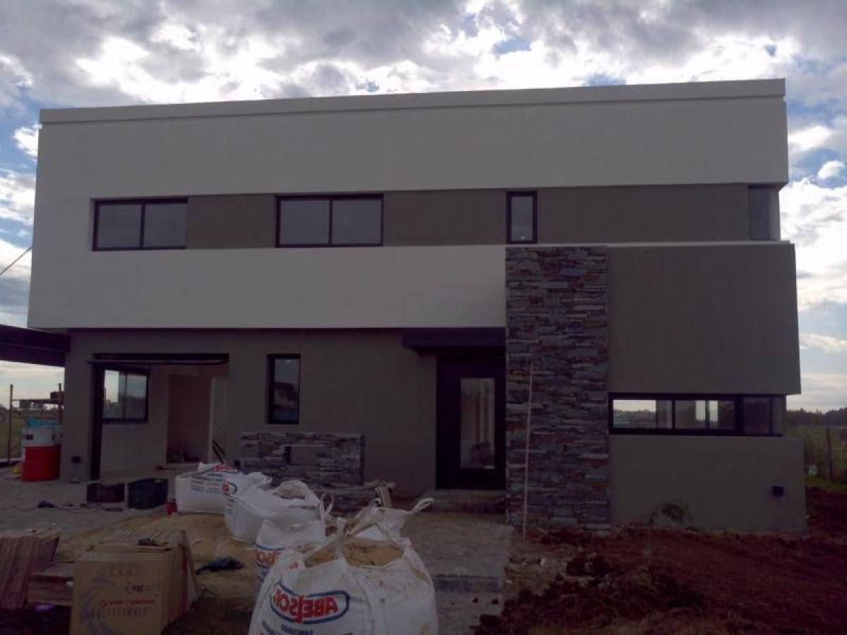 3 chambres Maison à Escobar, Argentina No. 98467