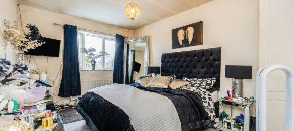 House in Cheadle Hulme, United Kingdom No. 2173 11