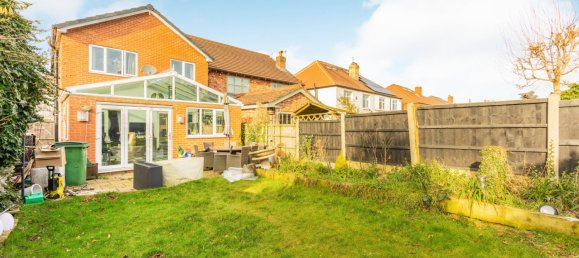 House in Cheadle Hulme, United Kingdom No. 2173 15