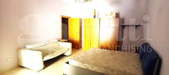 2 Schlafzimmer Haus in San Severo, Italy, Nr. 192854 9