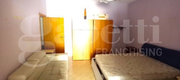 2 Schlafzimmer Haus in San Severo, Italy, Nr. 192854 10