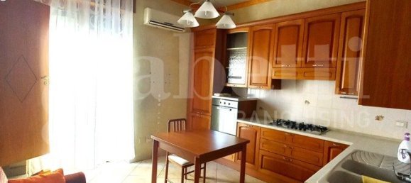 2 Schlafzimmer Haus in San Severo, Italy, Nr. 192854 3