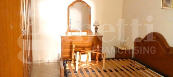 2 Schlafzimmer Haus in San Severo, Italy, Nr. 192854 4