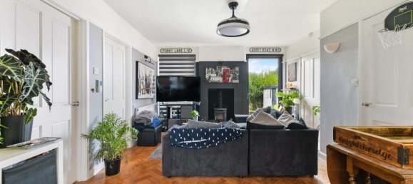 2 Schlafzimmer Bungalow in Tadworth, United Kingdom, Nr. 9685 2