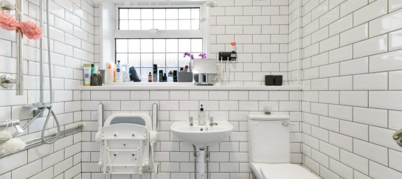 2 Schlafzimmer Bungalow in Tadworth, United Kingdom, Nr. 9685 6