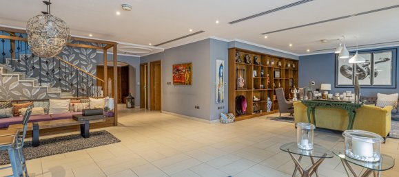 4 bedrooms Villa in Jumeirah Park, UAE No. 55513 3