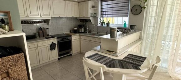 2 bedrooms Apartment in Nikaia, Greece No. 2859 3