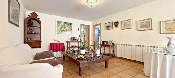 5 Schlafzimmer Haus in Bergondo, Spain, Nr. 48522 28