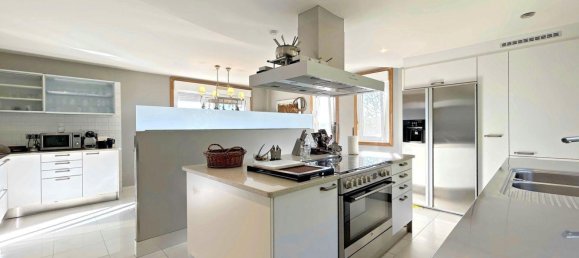 5 Schlafzimmer Haus in Bergondo, Spain, Nr. 48522 19