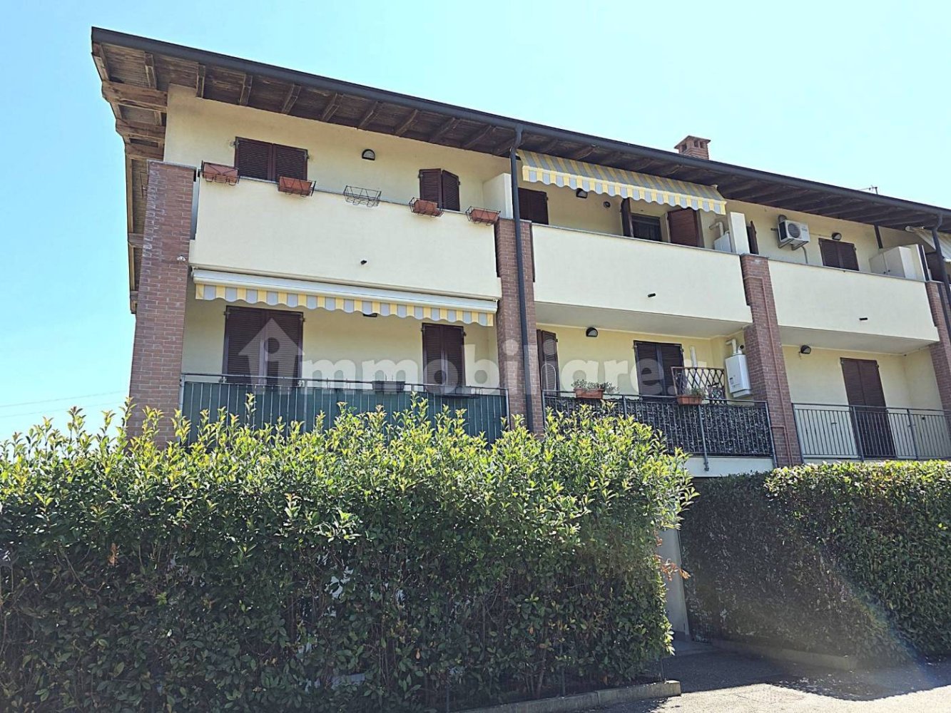 Apartamento T1 em Vernate, Italy N.º 316558