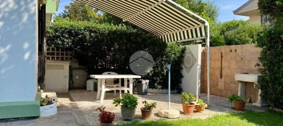 2 Schlafzimmer Villa in Anzio, Italy, Nr. 276402 5