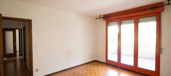 5 غرف نوم شقة في Trento, Italy رقم 352605 17