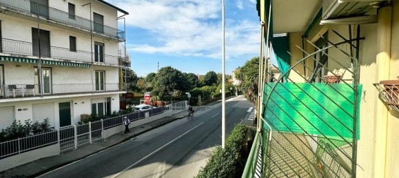 3 rooms Apartment in Sestri Levante, Italy No. 37696 5