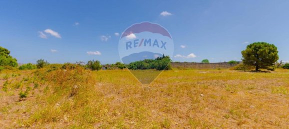 Terrain à Vernole, Italy No. 349845 4