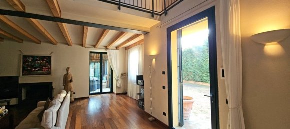 Вилла с 5 комнатами в Борнаско, Италия № 233454 11