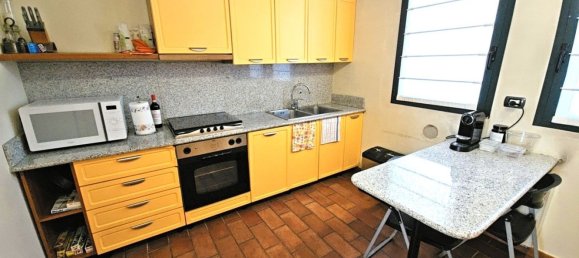 Вилла с 5 комнатами в Борнаско, Италия № 233454 18