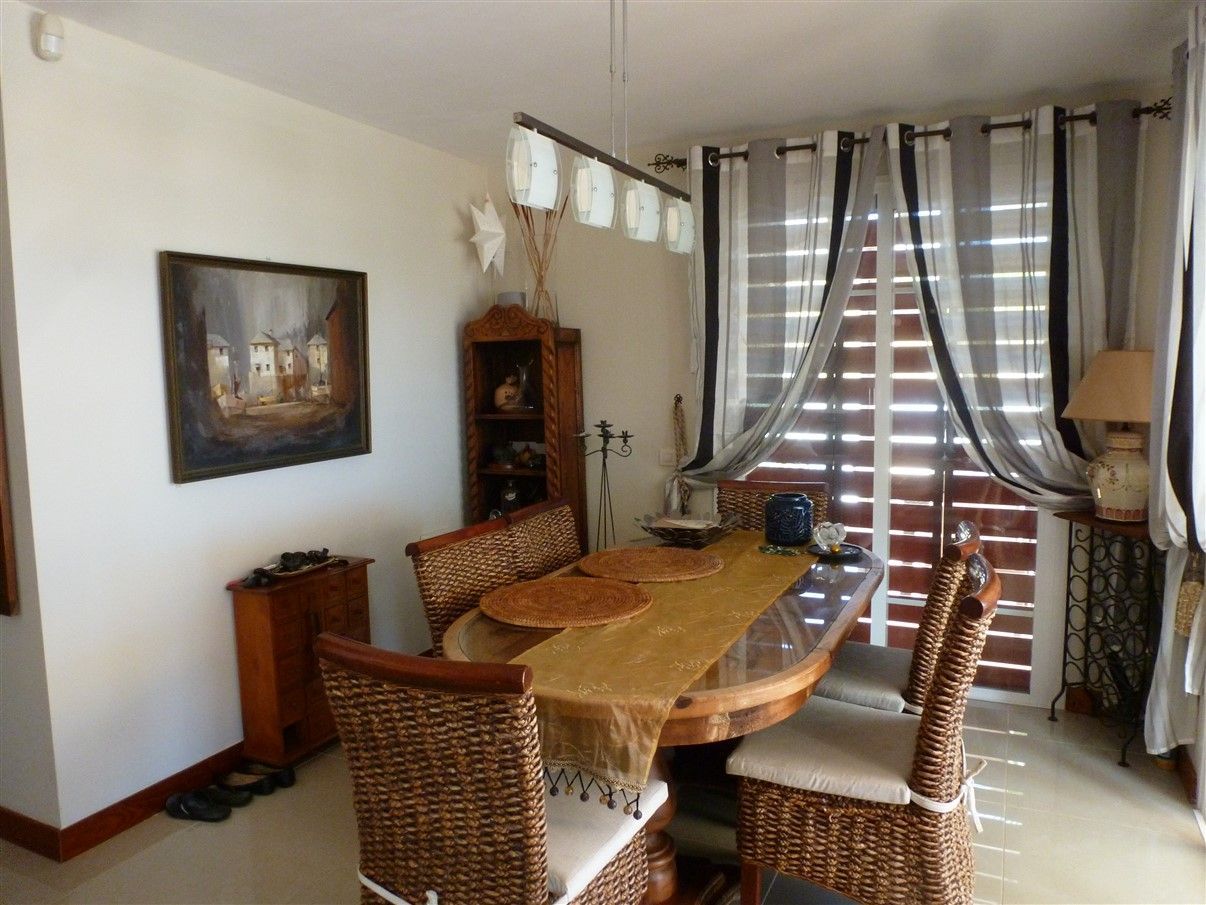 4 bedrooms House in Adeje, Spain No. 28125