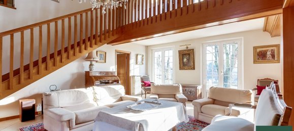 Casa de 6 dormitorios en Montmorency, France No. 180566 7