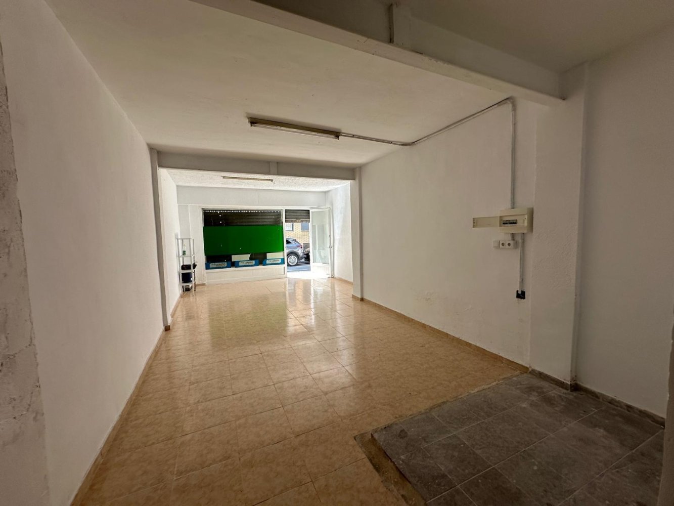 Gewerbliche Immobilien in Alicante, Spain 78m², Nr. 369820