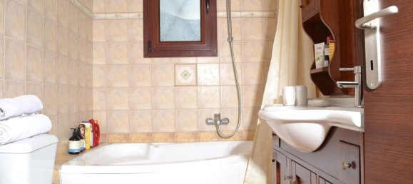 5 Schlafzimmer Villa in Central Greece, Greece, Nr. 47283 14