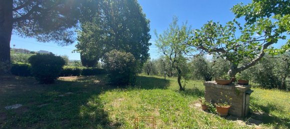 5 rooms House in Sant'Elpidio a Mare, Italy No. 102608 18