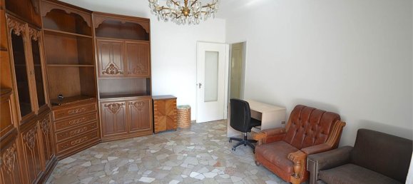 2 bedrooms Apartment in Monza, Italy No. 264501 4