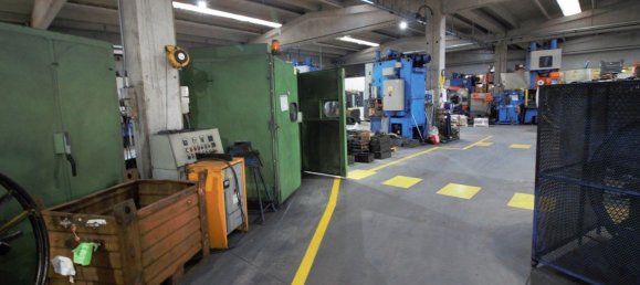 Lagerhaus in Ballabio, Italy 1200m², Nr. 336451 11