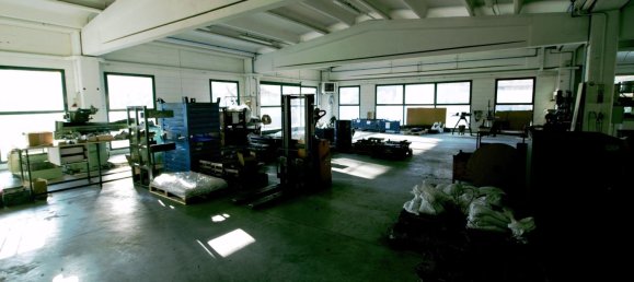 Lagerhaus in Ballabio, Italy 1200m², Nr. 336451 22