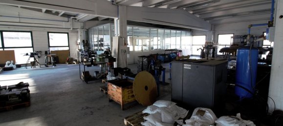 Lagerhaus in Ballabio, Italy 1200m², Nr. 336451 23