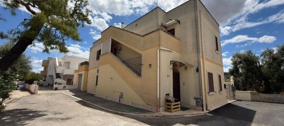 3-salle Appartement à Fasano, Italy No. 297850 2