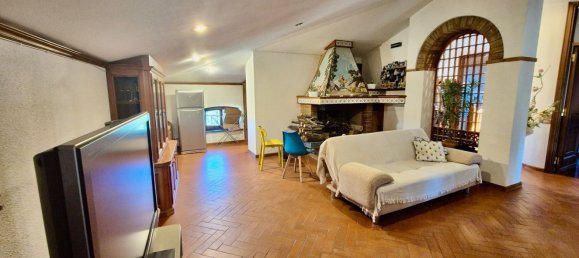 5 rooms Apartment in Todi, Italy No. 286696 18