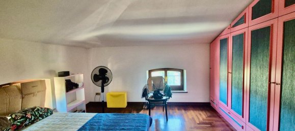 5 rooms Apartment in Todi, Italy No. 286696 14