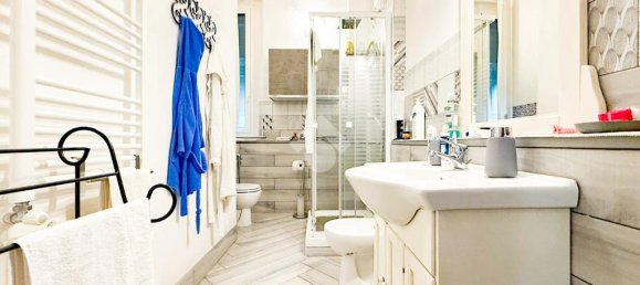 3 bedrooms House in Cascina, Italy No. 48908 12