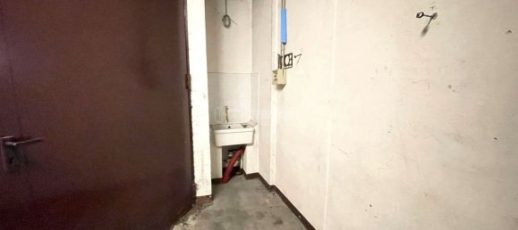 30m² Warehouse in Settimo Torinese, Italy No. 284081 10