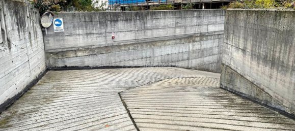 30m² Warehouse in Settimo Torinese, Italy No. 284081 3