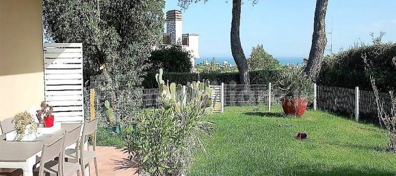 2 bedrooms House in Riccione, Italy No. 376531 2