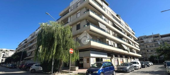 3 bedrooms Apartment in Trani, Italy No. 344249 3