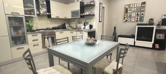 3 bedrooms Apartment in Trani, Italy No. 344249 8