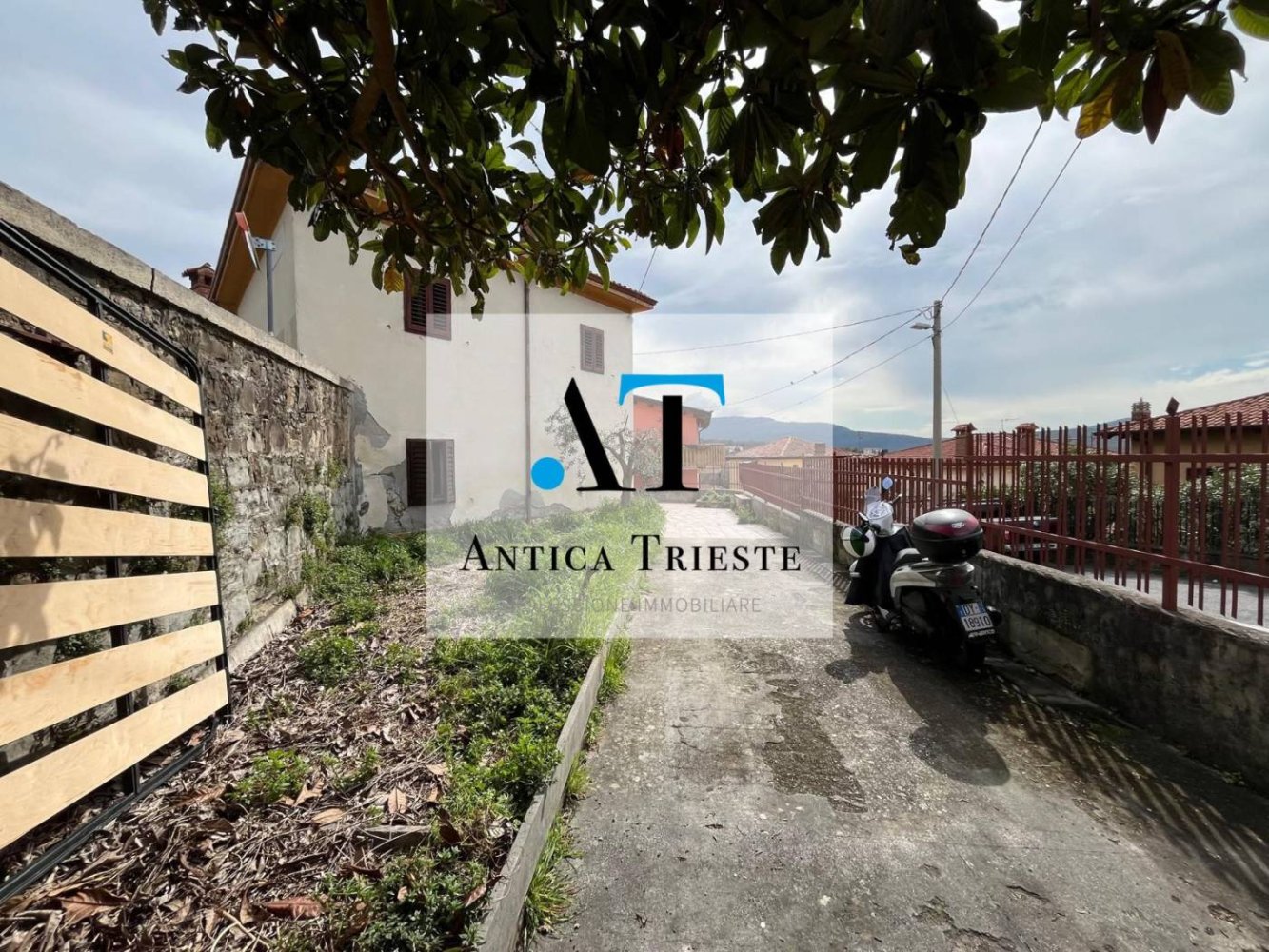 3 Schlafzimmer Wohnung in Trieste, Italy, Nr. 94779