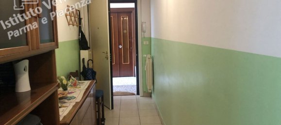 5 rooms Apartment in Fidenza, Italy No. 201644 4