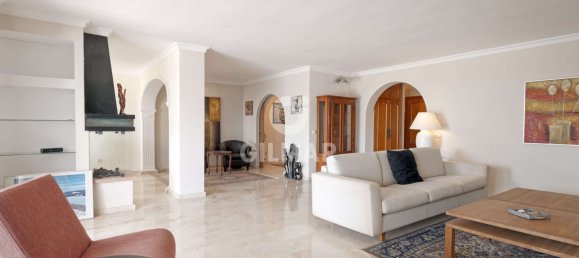 4 bedrooms Apartment in Estepona, Spain No. 182523 7