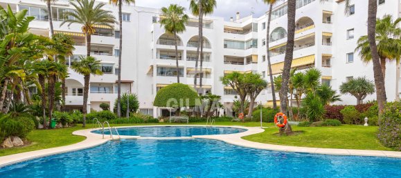 4 bedrooms Apartment in Estepona, Spain No. 182523 4
