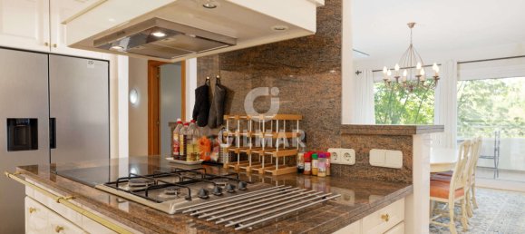 4 bedrooms Apartment in Estepona, Spain No. 182523 15