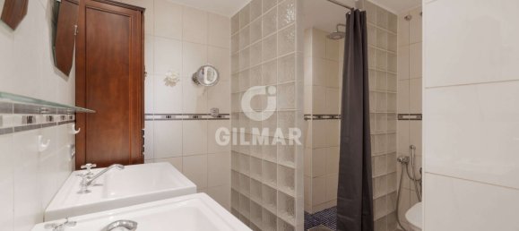 4 bedrooms Apartment in Estepona, Spain No. 182523 30