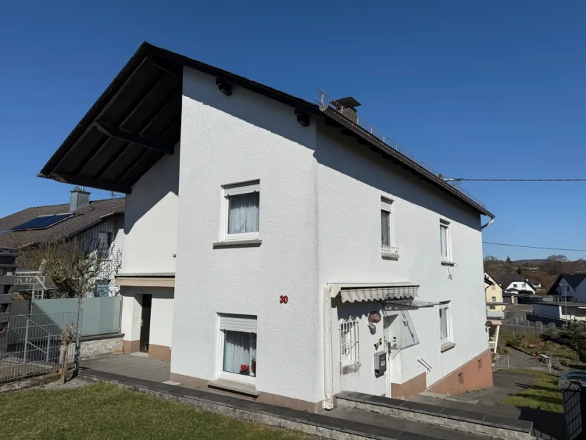 Casa de 6 habitaciónes en Westerwaldkreis, Germany No. 12220