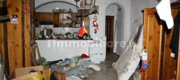1 Schlafzimmer Wohnung in Grone, Italy, Nr. 288108 10