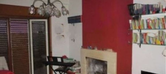 9-salle Appartement à Messina, Italy No. 270029 6