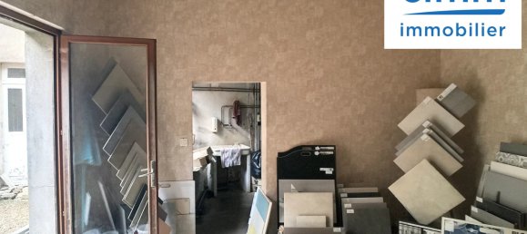 Oficina en Chatillon-Coligny, France No. 62911 9