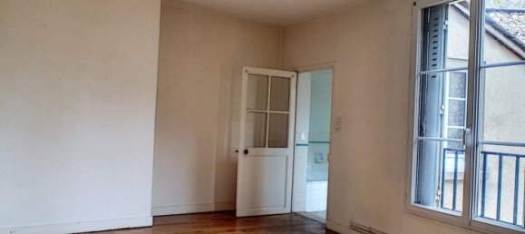 Oficina en Chatillon-Coligny, France No. 62911 15